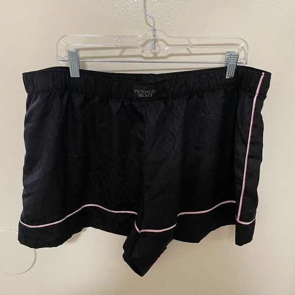 ✨Victoria Secret Stain Sleep Shorts Size XXL - Picture 1 of 8